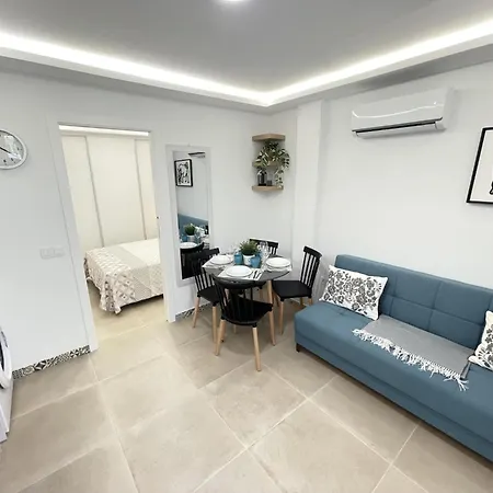11 Beautiful Esmeralda, A/c, Wifi